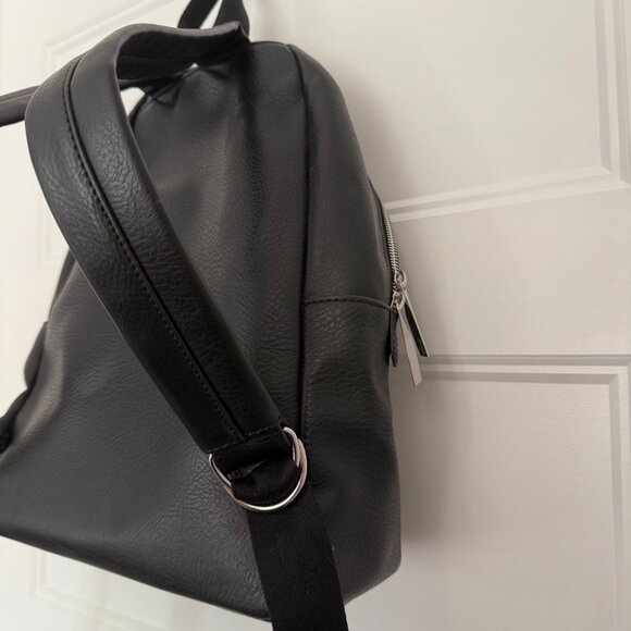 Matt & Nat - Black - Backpack - July - Picture 6 of 12